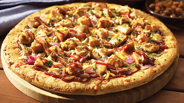 BBQ Chicken Pizza (24'' Giant).