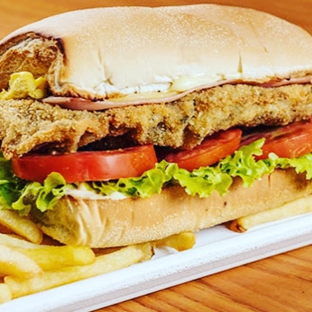 Milanesa Sandwich (Sandwich).