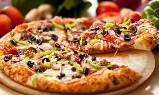Manhattan Special Pizza (24'' Giant).