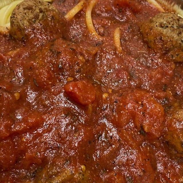 Spaghetti with Meatballs (Pasta).